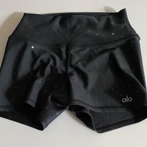 ALO Yoga Women's Black Athletic Shorts Sz Small.